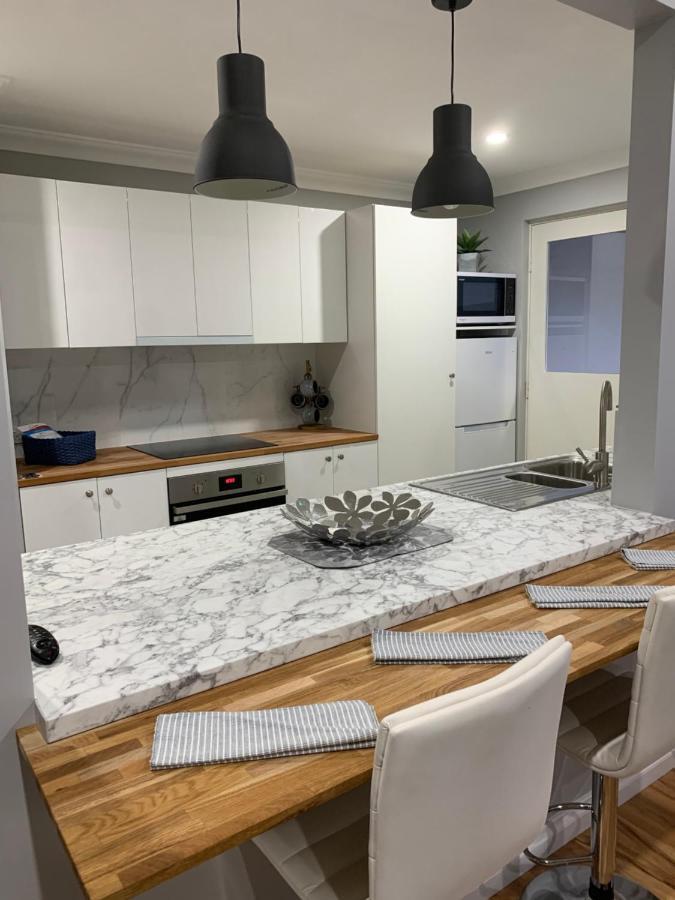Апартаменты The Hutt On Mandurah Marina Экстерьер фото